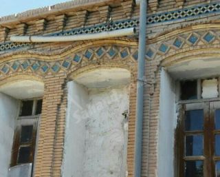 فروش ملک و خانه  مربوط به قاجار 310 متری با حیاط  در شیراز